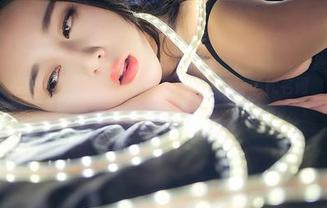 青豆客 – 当赵小米Kitty的写真变成怦然心动的代名词，资源不供了我可咋整？