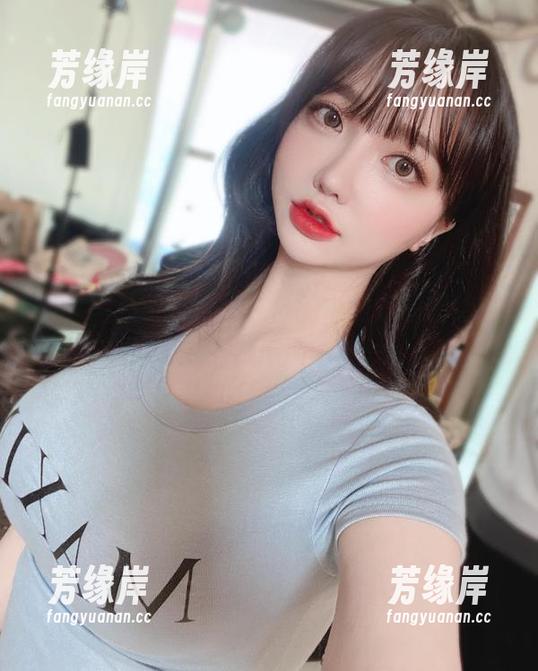 韩国孙乐乐 看韩国孙乐乐如何在自拍中创造原图绝技,堪称“自拍魔术师”!
