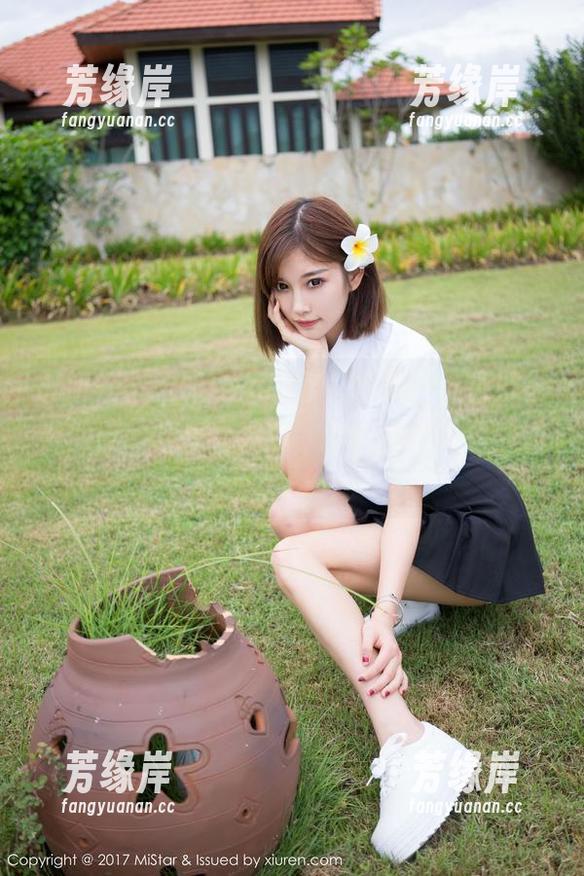 魅妍社-于姬Una 魅妍社 - 于姬Una新作‘透明’,层层叠叠的美,分享给你我,穿衣服的乐趣都是小case!