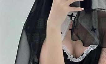 微密圈 – 啧啧，鱼神鱼原图中的福利，玉女爱好竟然会让人发呆！