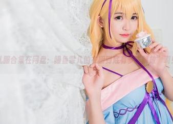 礼服合集在网盘：鳗鱼霏儿的衣橱到底有多“解放”啊！