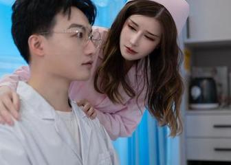 更新在眼前：鹿八岁baby带来的浴室之旅，既熟悉又新奇，恰到好处的氛围啊。