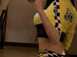 微密圈 – 发现！黎允熙baby在浴室里的每一张照片，仿佛在悄悄讲述某种心事。